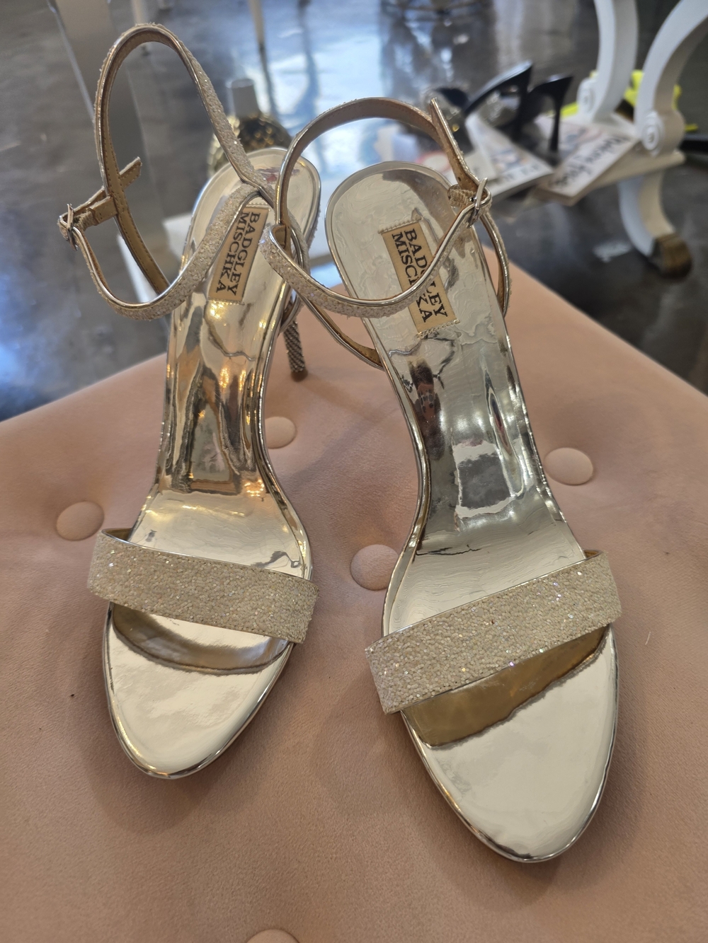 Badgley Mischka Gold Strappy Glitter Front Sandals